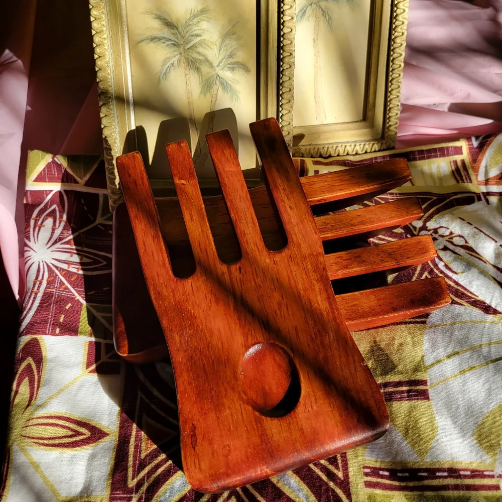 Wood Salad Serving Forks (Teak?) ~ Tropical Tiki Vibe ~ Entertaining ~ Nice!